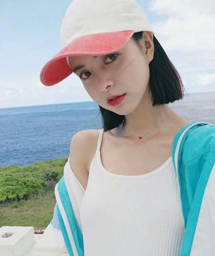 别后情浓 作者：一支葡萄芽